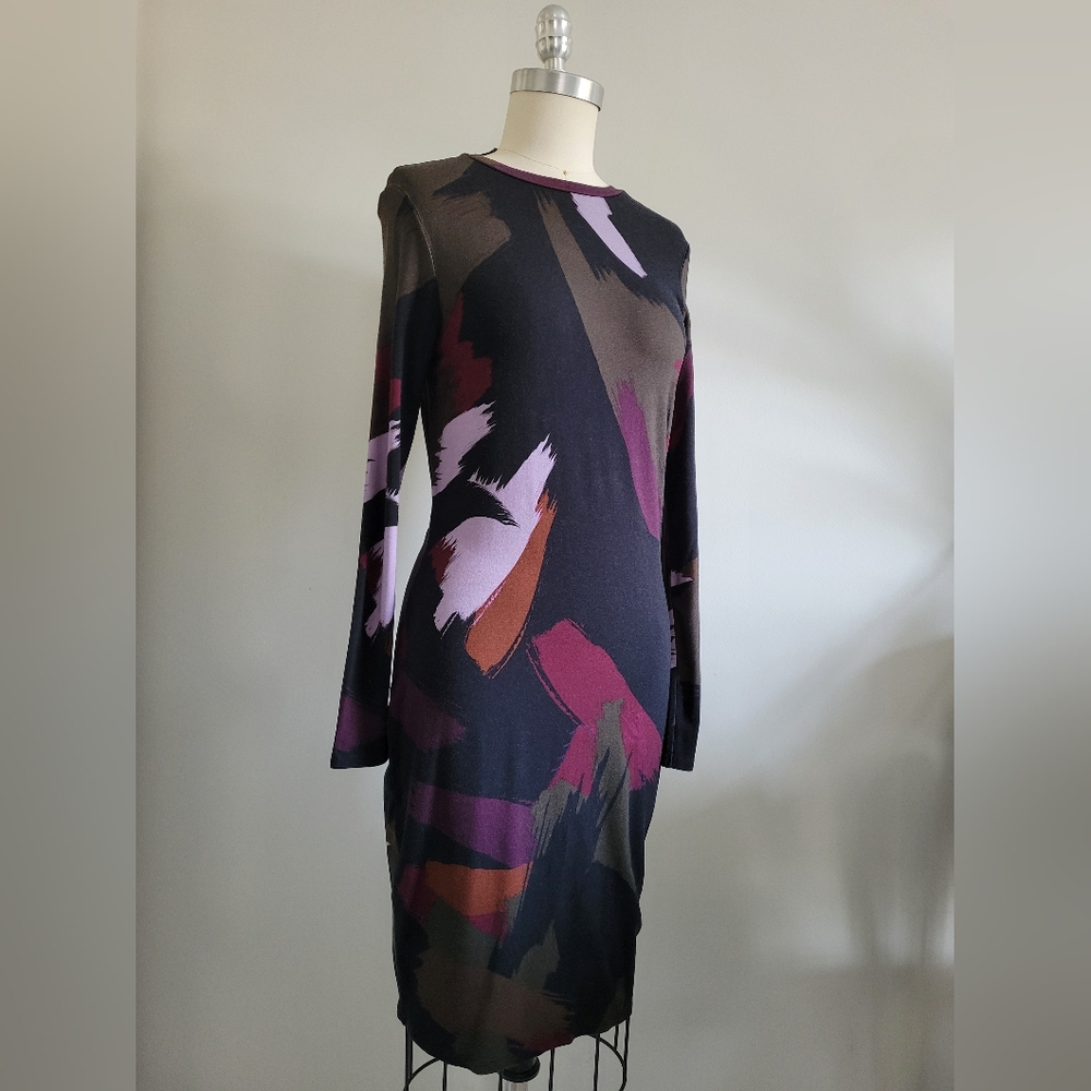 TED BAKER new without tags long sleeve tshirt dress with bold dark graphic print